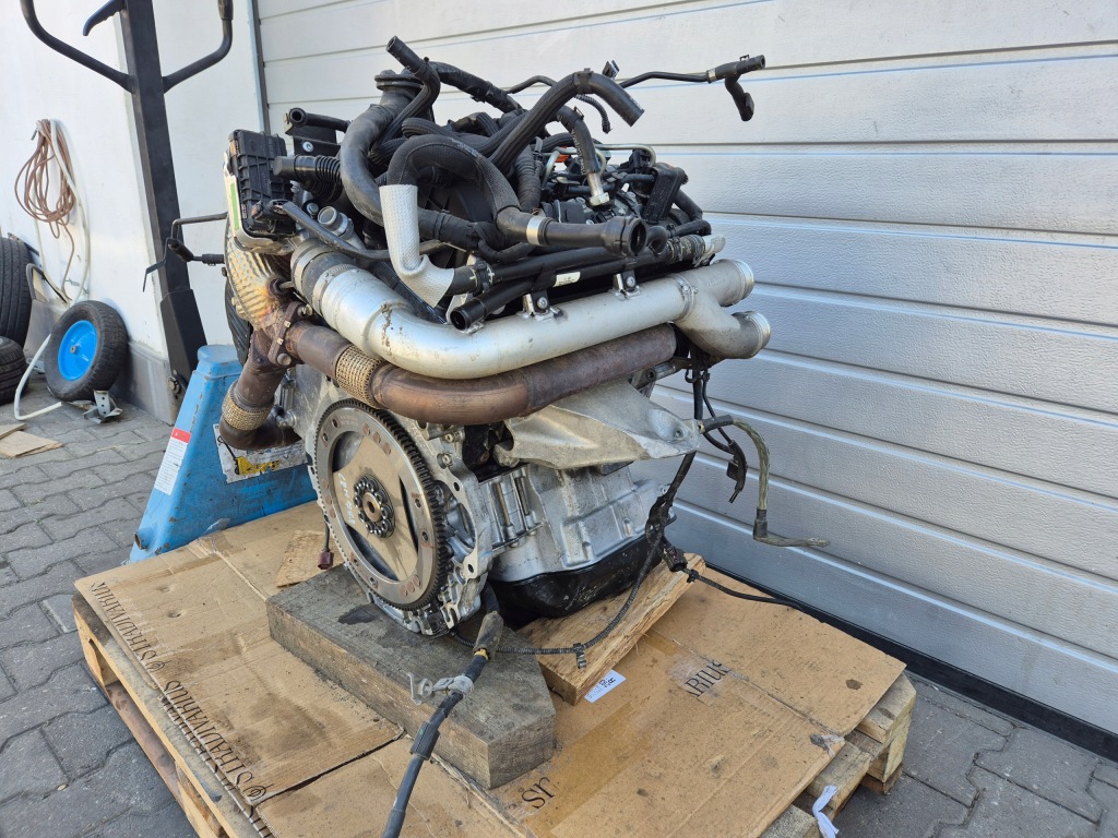 Vw touareg audi q7 двигатель комплектный  cjm состояние bdb 102tkm пробег Оригинал