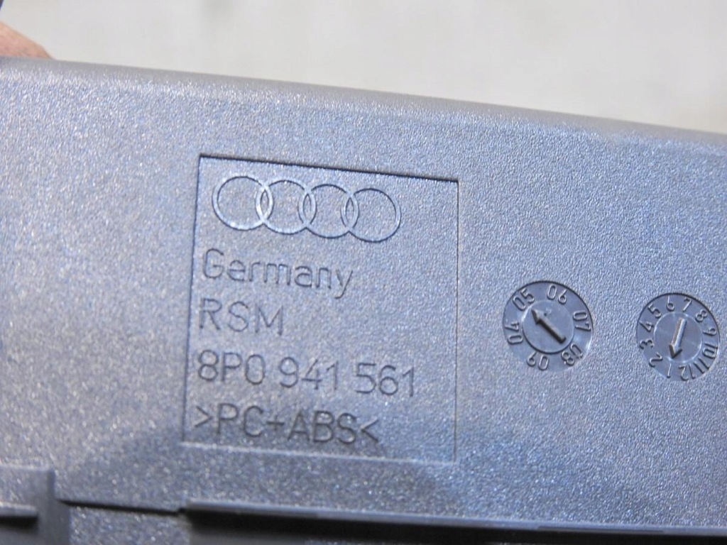 фото №6, Бардачок wizytownik audi a3 8p 8p0941561