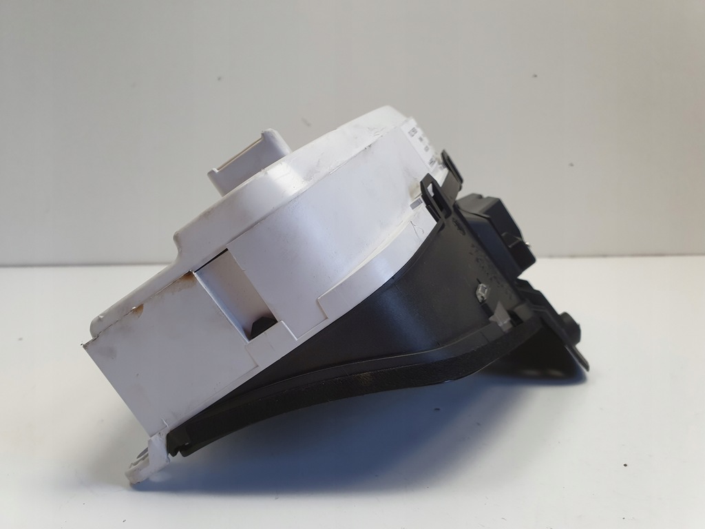 фото №10, Volvo s80 ii v70 iii xc70 ii счетчик приборы europa дизель 31270899aa