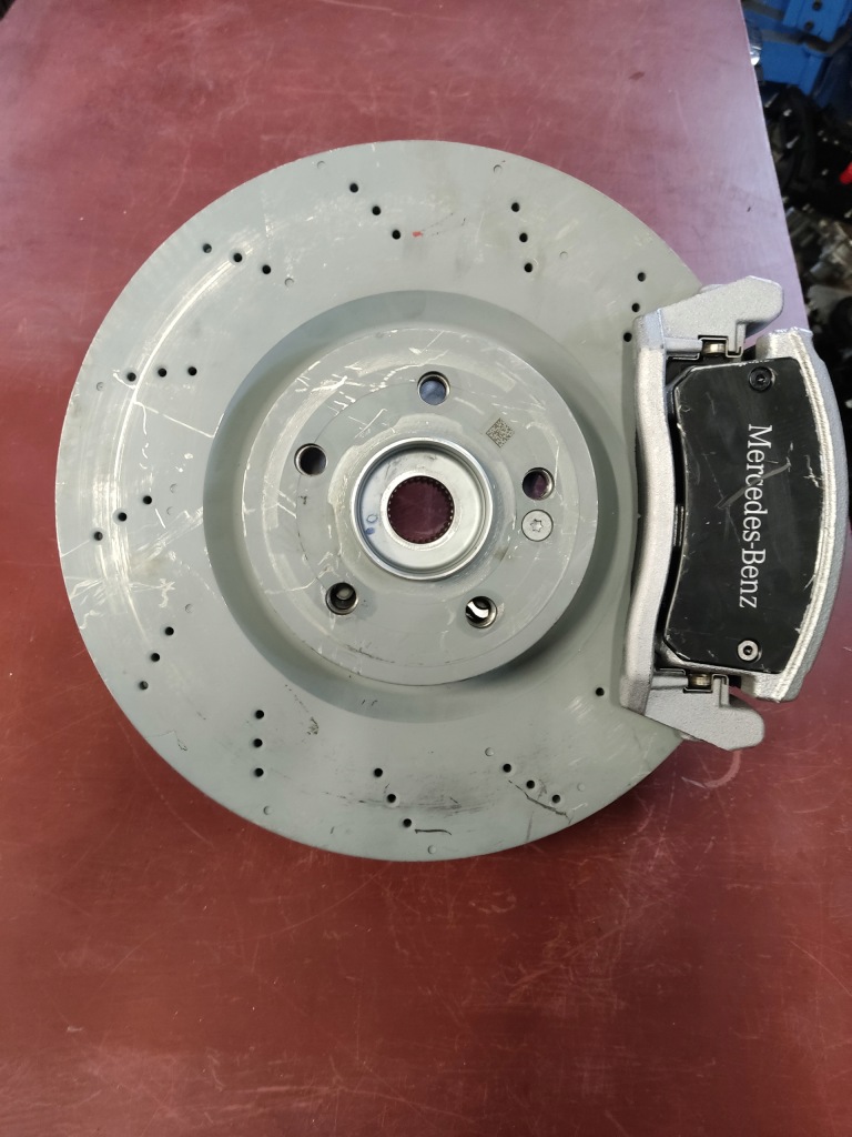 фото №1, Поворотний кулак ступиця mercedes b klasa w247 a2473320200