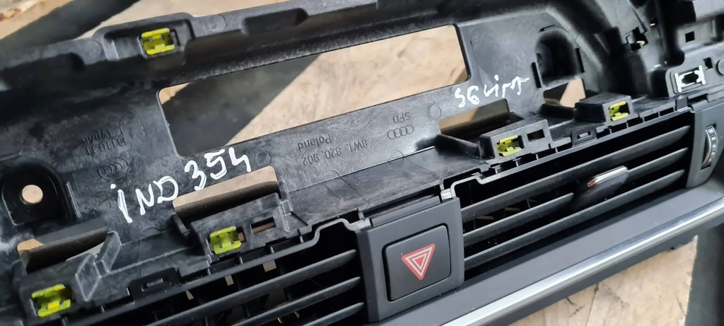 фото №9, S5 8w lift a5 решётка средняя консоли 8w1820902d s4 b9 8w a4