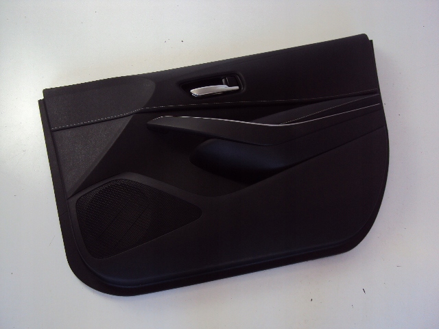 фото №1, Оббивка двері правий перед toyota corolla e210