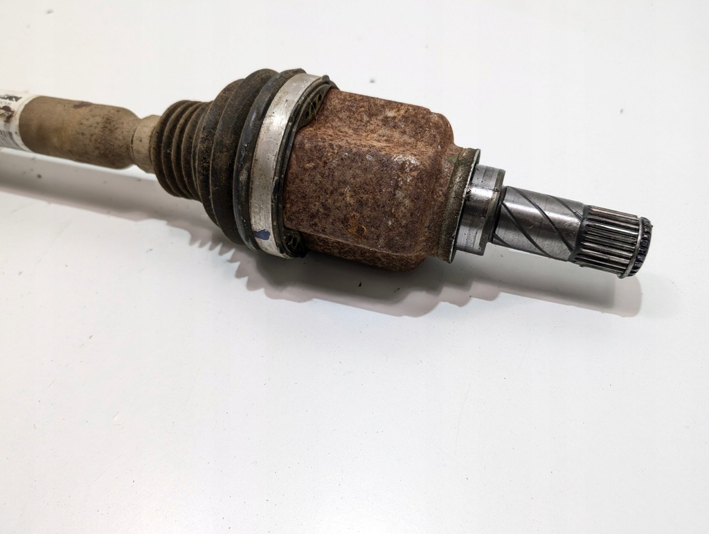 фото №2, Привідний вал ліва renault megane iv 1.5 dci 391010195r