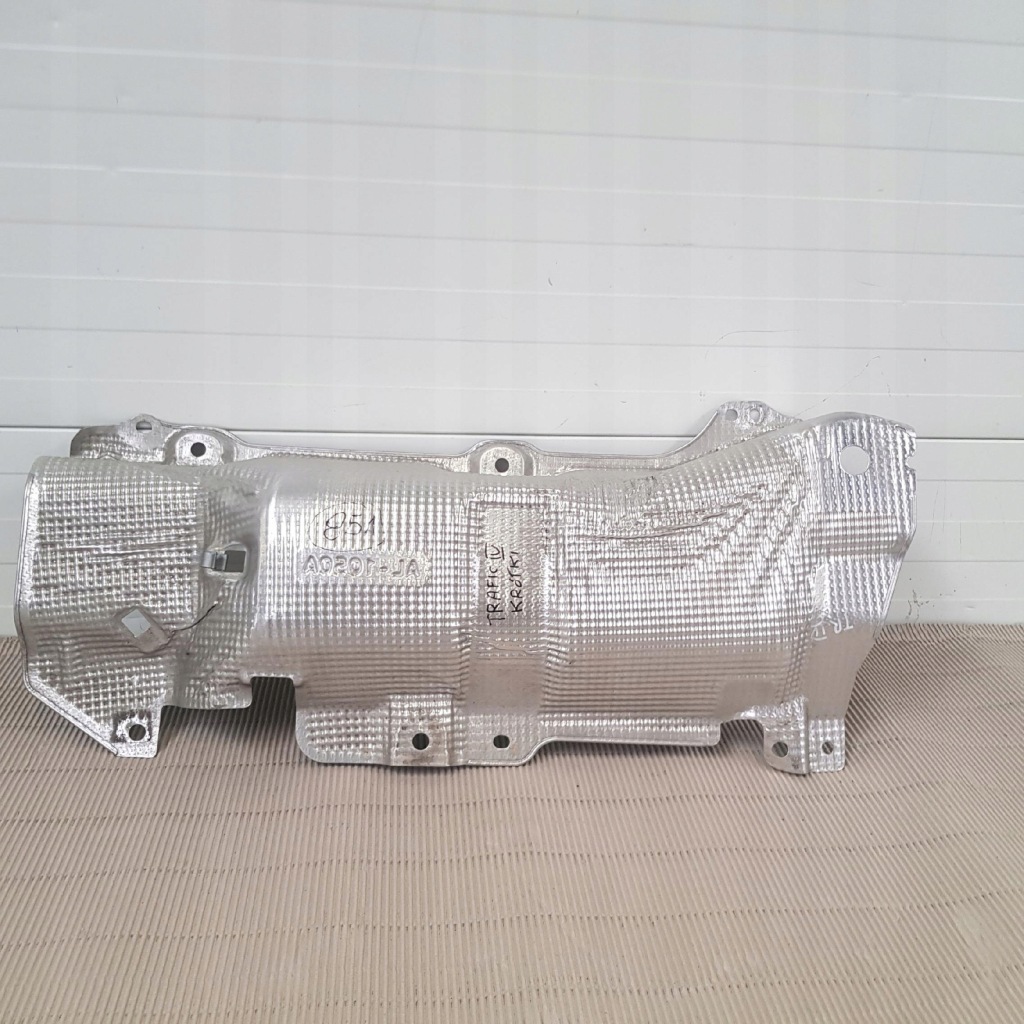 Накладка защита тепловые комплект renault trafic 3 рестайлинг  iv primastar 2021 Оригинал