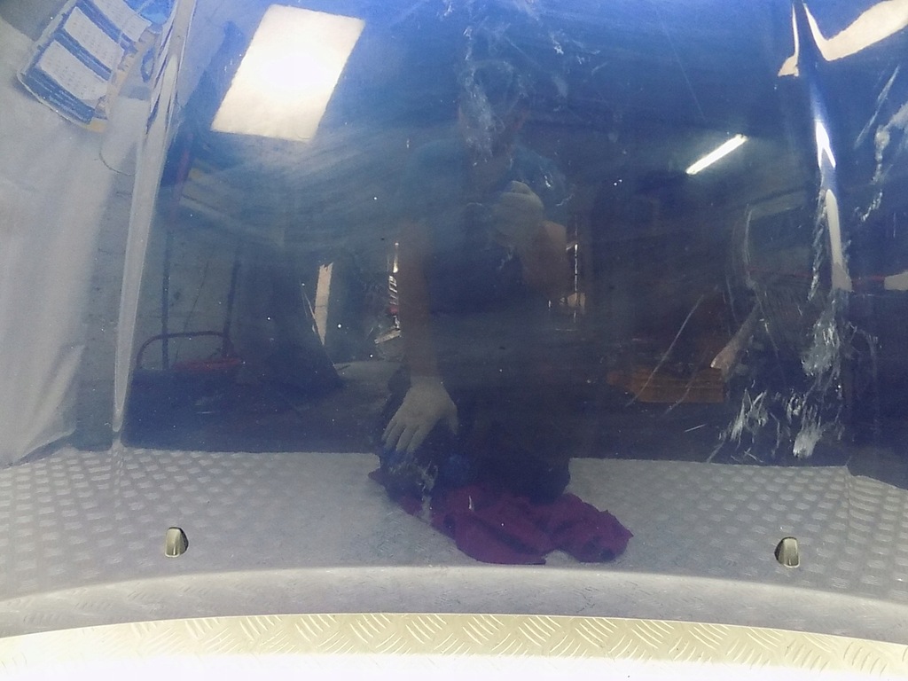 фото №6, Капот - toyota corolla verso ii 04-09 8p4