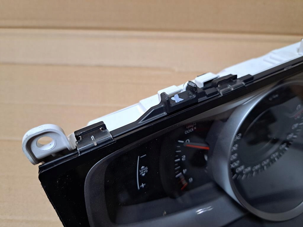 фото №10, Счетчик приборы volvo 31327747 europa 10