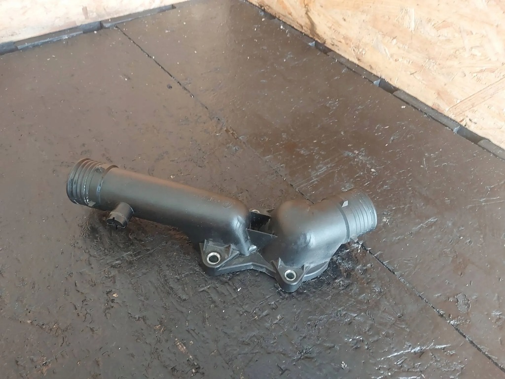 фото №9, Корпус термостата bmw e39 523i m52b25 1xvanos 1740478 11531740478