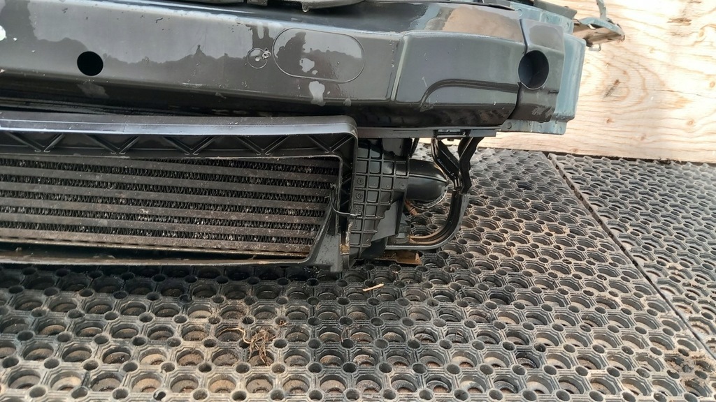 фото №8, Volvo c30 1.6d pas передній комплект