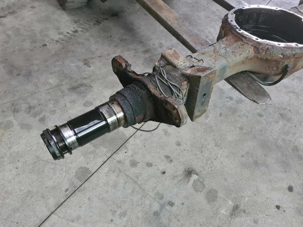 Корпус мост балка моста renault midlum gama d широкий euro 6 r17.5 Доставка