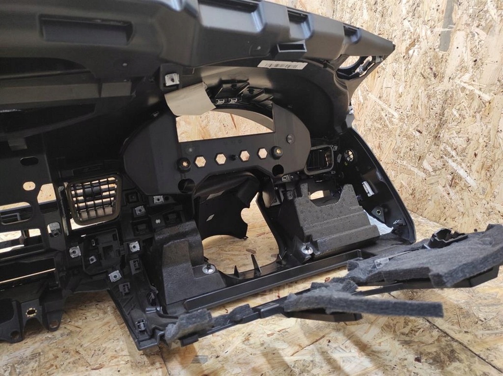 фото №13, Панель приладів приладова audi a8 s8 d4 карбон подушки безпеки