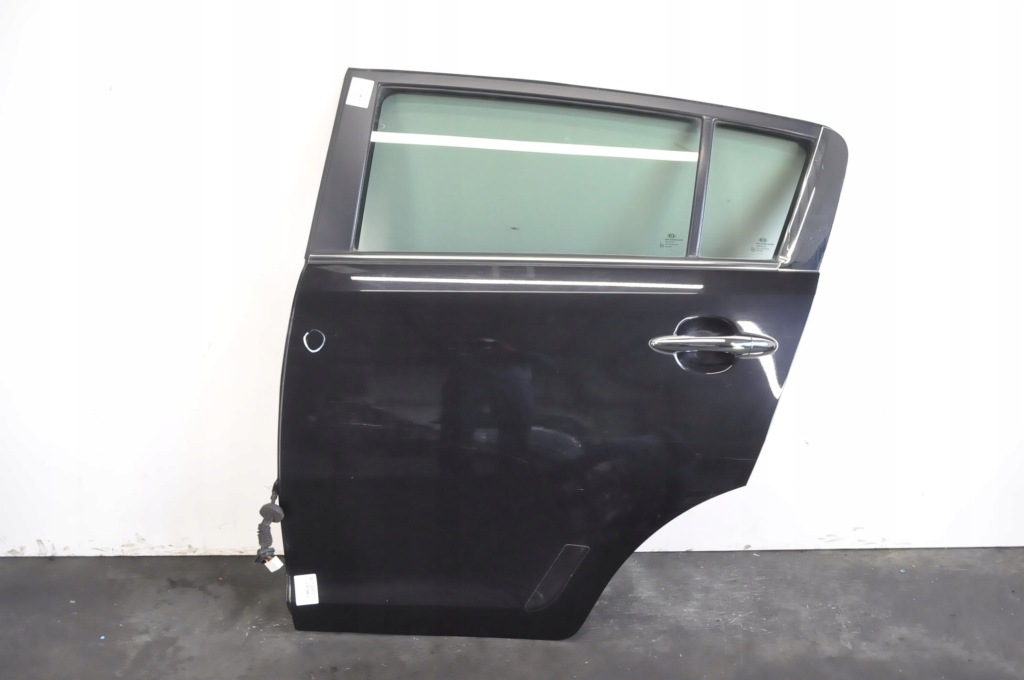 фото №1, Kia sportage iii дверь левый задняя задние 1k 90um suv полный