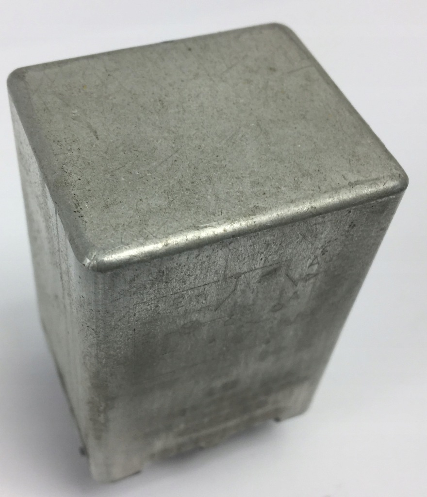 Купити Реле модуль оригінал mercedes w126 1268201210