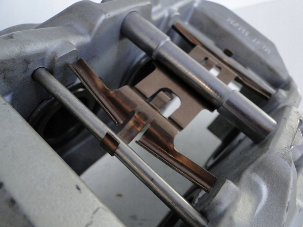 Mercedes cls 257 суппорт передний brembo 20b40106 007 a 14,45 370x35 amg Доставка