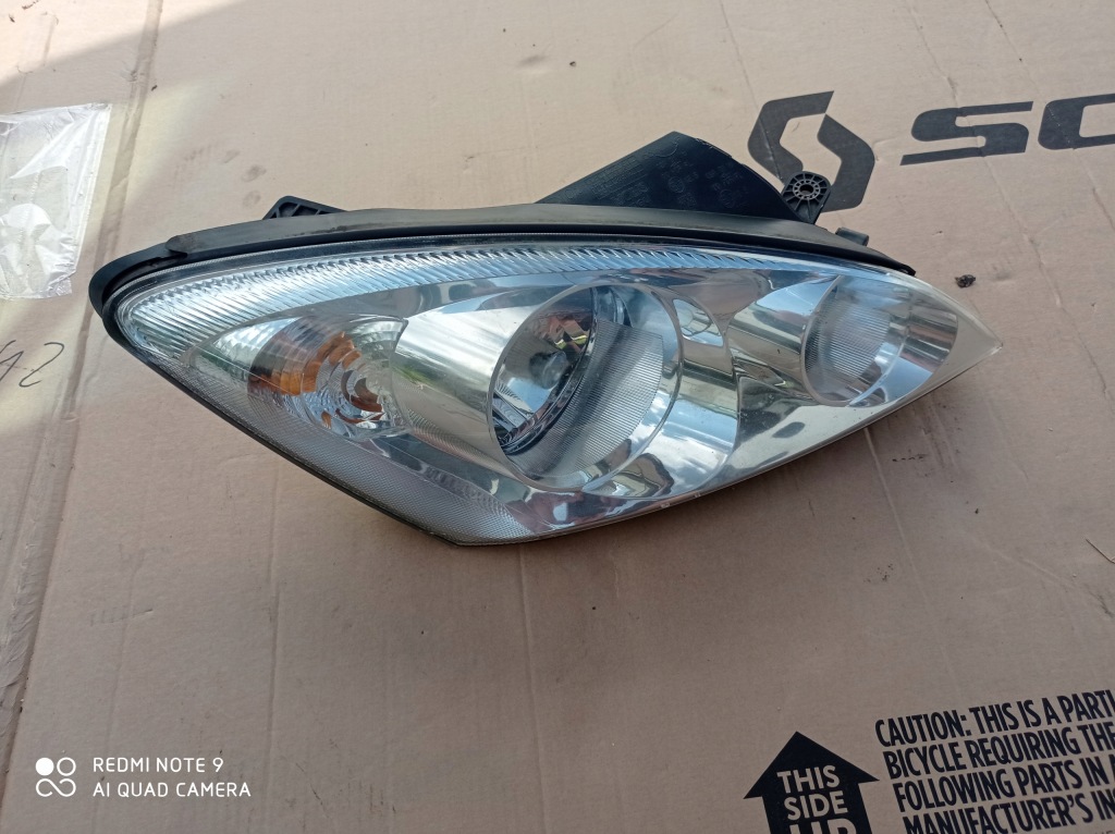 фото №1, Kia ceed i лампа правая 92102-1h000