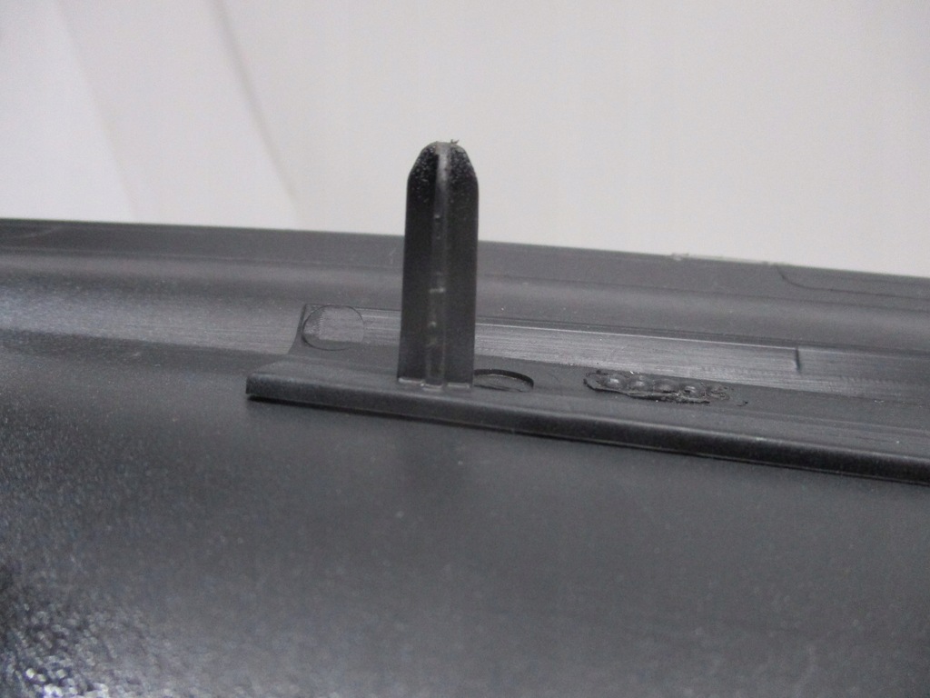 фото №9, Молдинг дверь левая macan 95b 95b837889 nowa