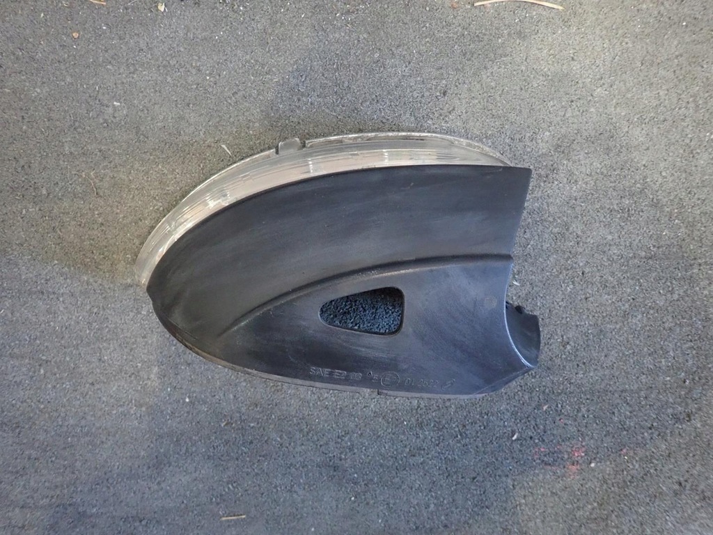 фото №1, Поворотник дзеркало правий vw passat cc