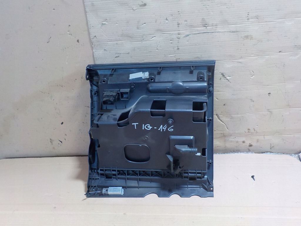 фото №5, Vw tiguan бардачок пасажира 5m1857097q