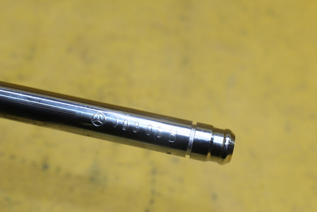 фото №9, Підголівник лівий перед mercedes w211 sedan skróra