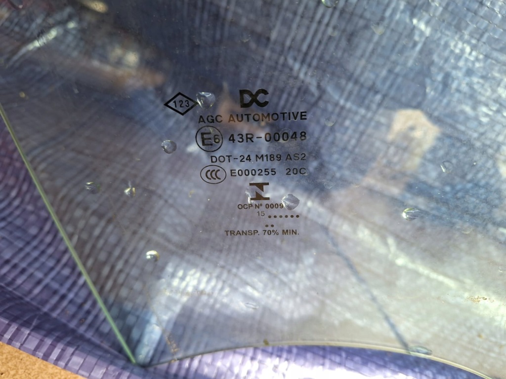 фото №3, Скло двері правий перед renault twingo iii 15r 1,0 sce