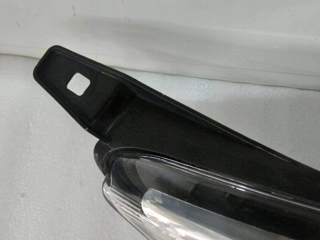 фото №7, Лампа передня права ford fiesta mk7 лінза