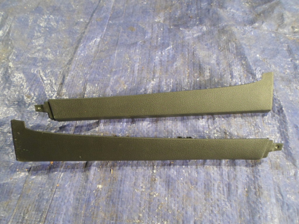 фото №1, Vw caddy 16-17 r оббивка молдинг ліва 2k0868223