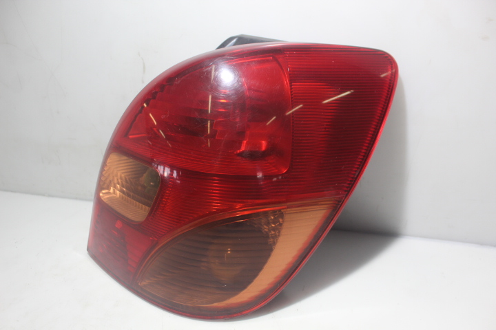 фото №1, Лампа правая задняя toyota corolla verso e120