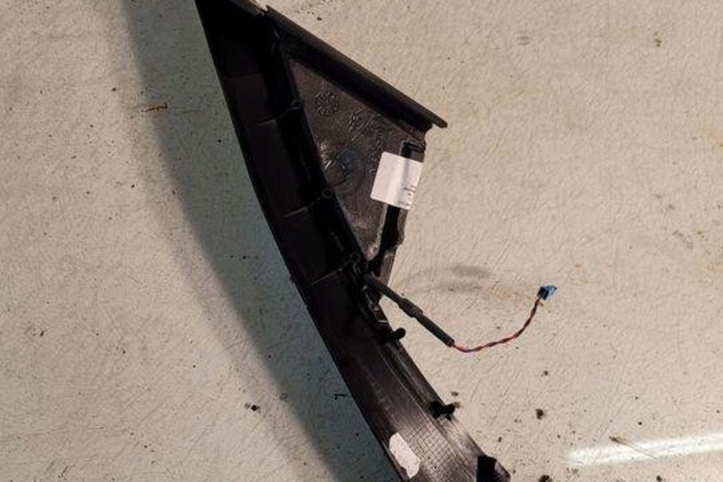 фото №8, Молдинг декоративна обшивка передніх правих двері bmw 7 f01, f02 7177626 3.0l