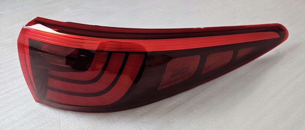фото №4, Лампа правая задняя led kia sportage iv 2015-2018
