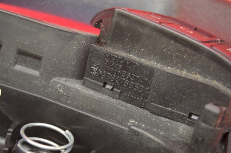 фото №10, Повітропровід мультифункція 8687327 volvo v50 03-11