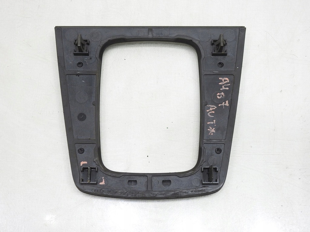 фото №6, Рамка защита переключения передач audi a4 b7