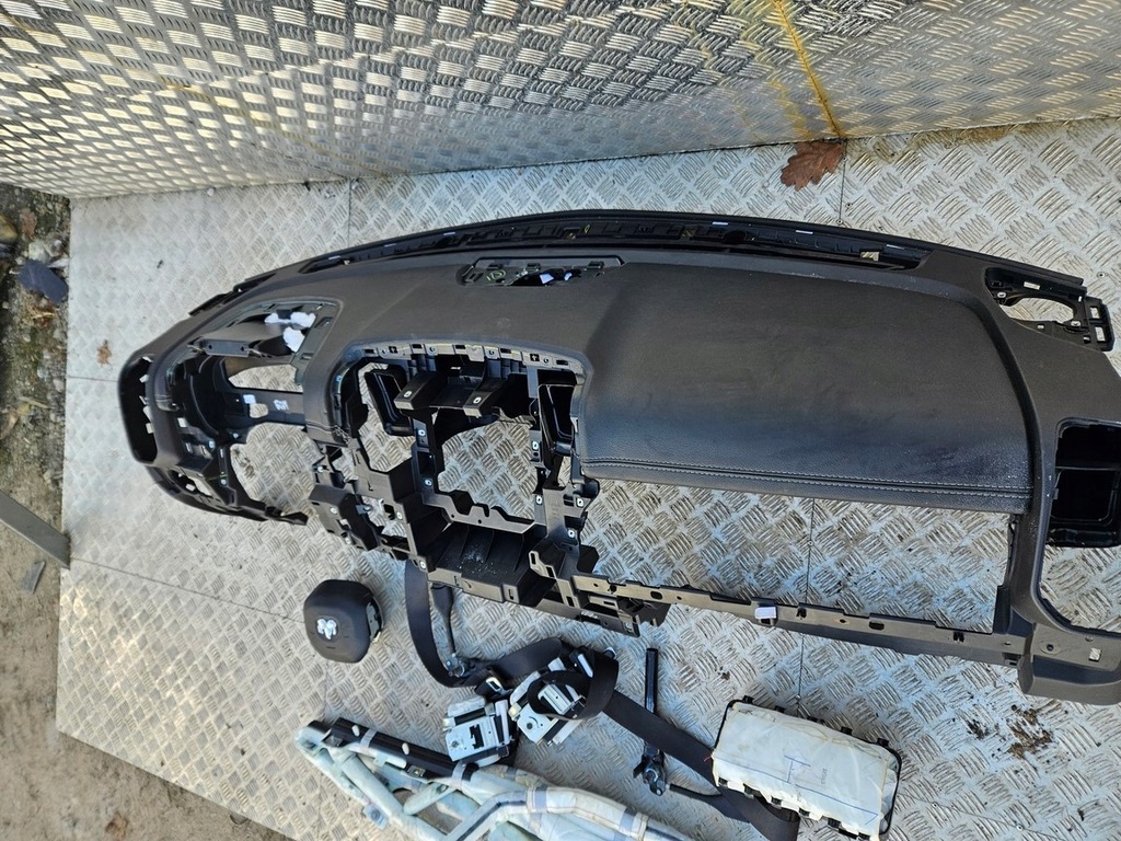 фото №9, Консоль приборная панель приборная панель ремни подушка безопасности подушки безопасности dodge ram 5 v 1500 19+