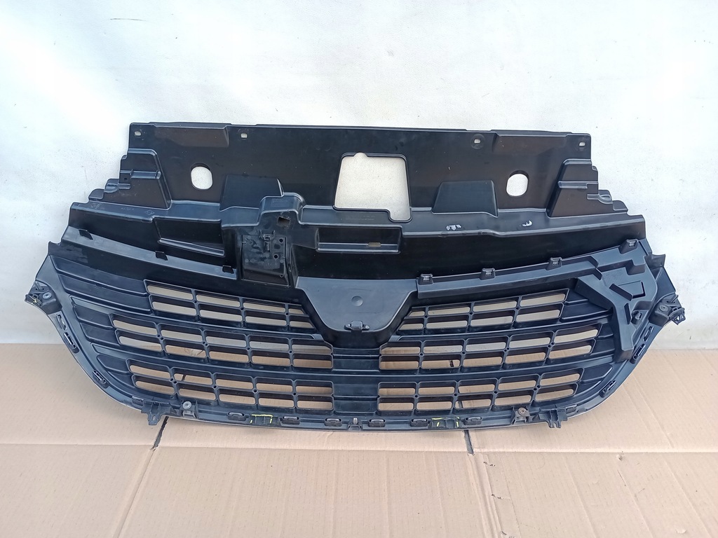 фото №13, Renault trafic iii lift решётка радиатора решётка радиатора оригинал 623105226r