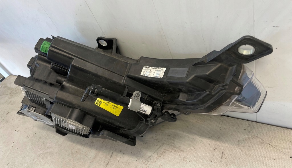 фото №12, Maserati levante 16-ксенон лампа перед ліва europa