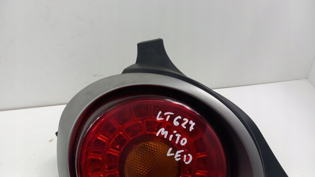 фото №2, Alfa romeo mito hb лампа задня лівий led