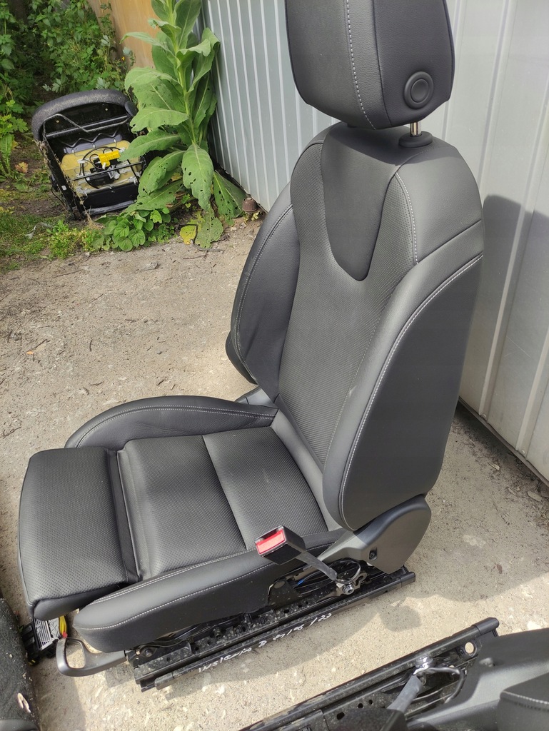 фото №9, Opel insignia b сидіння шкіра перед задня + подушки безпеки