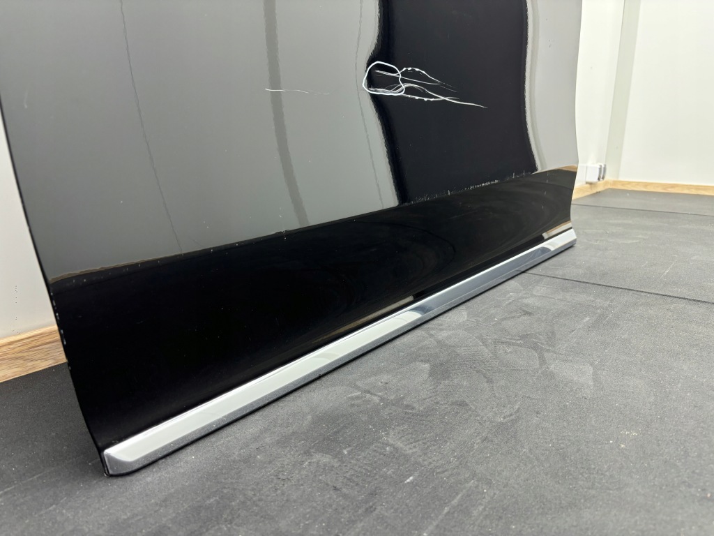 Mercedes eqe w295 295 двері ліва передні перед poznań ==giełda== Недорого