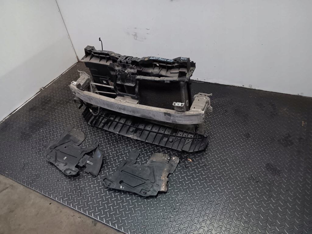 фото №7, Pas передний усилитель peugeot 2008 i 1.6 hdi