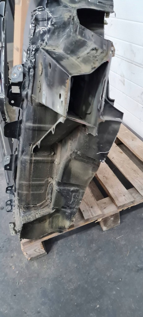 фото №14, Sq5 80a q5 блок двигуна поріг обшивка поріг правий праве перед ly9t 80a809840