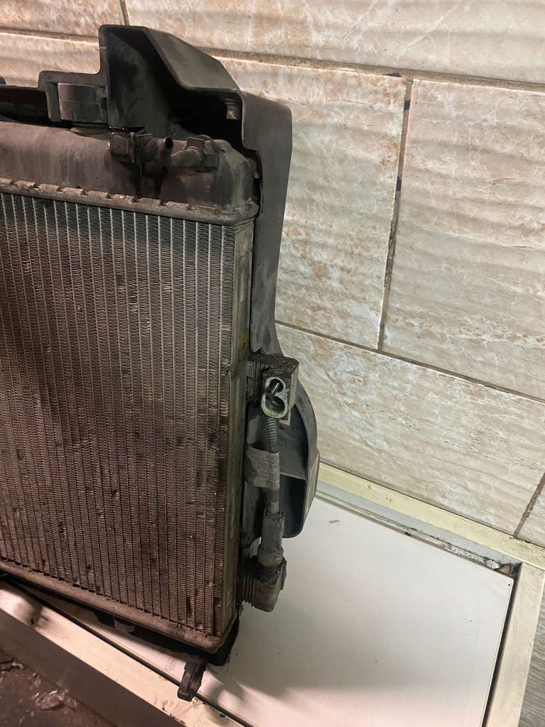 фото №6, Pas передний радиатор citroen c5 i 2.0 hdi 04-08