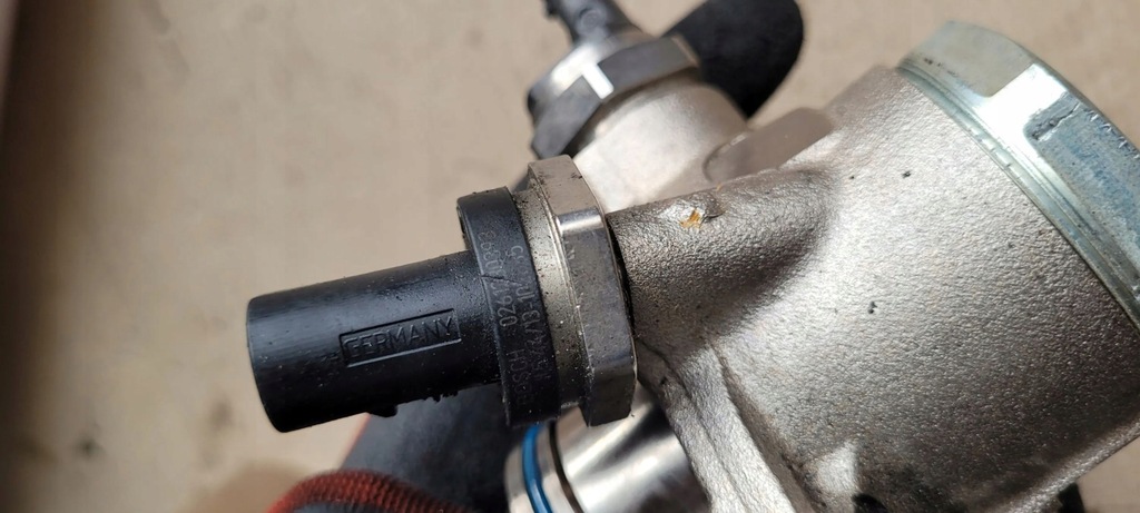 фото №9, S7 4g помпа високого тиску пального 4.0 tfsi 079127025aj s6 c7 ліва