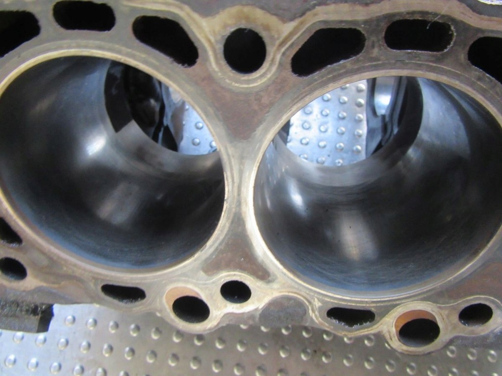 фото №6, Dodge durango i 4.7i 2001 блок двигуна