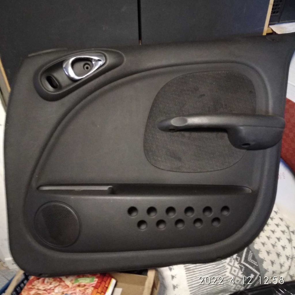 фото №2, Chrysler pt cruiser обивка дверь правый перед