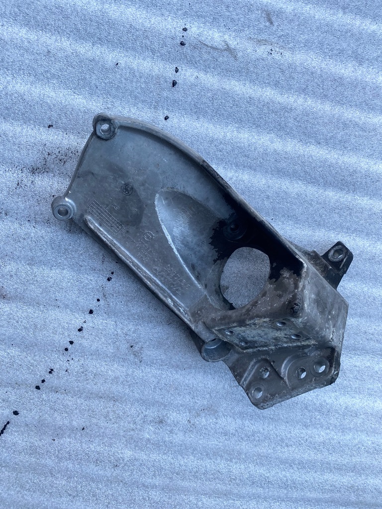 фото №1, Volvo xc40 2.0 d підпора піввісь 31370633