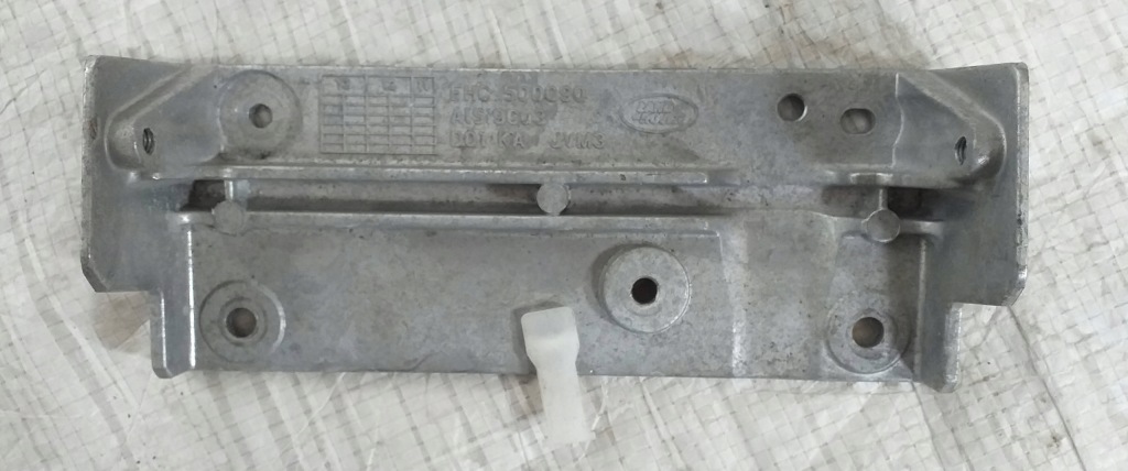 фото №1, Land rover discovery iv кронштейн тунель fhc500090