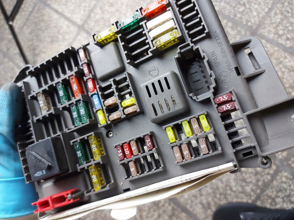 фото №8, Коробка запобіжників bmw x5 e70 6114 693168703