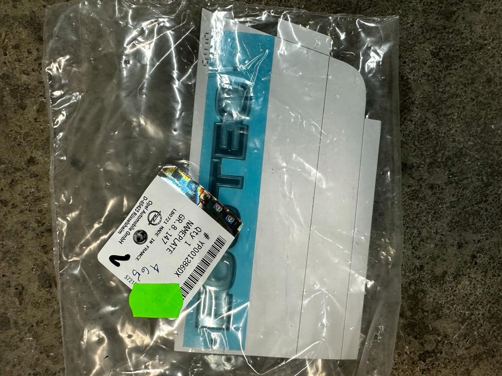 фото №1, Эмблема ecotec opel crossland оригинальный номер yp001286dx