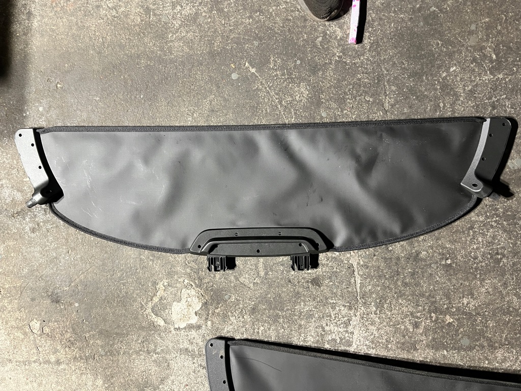 фото №3, 16 alfa romeo stelvio шторка багажника