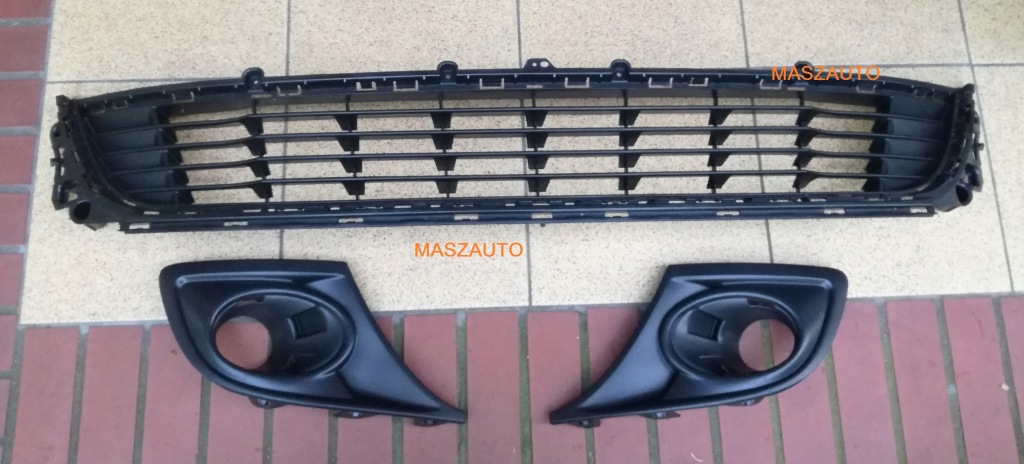 Купити Renault megane iii lift 2012 ґрати w бампер