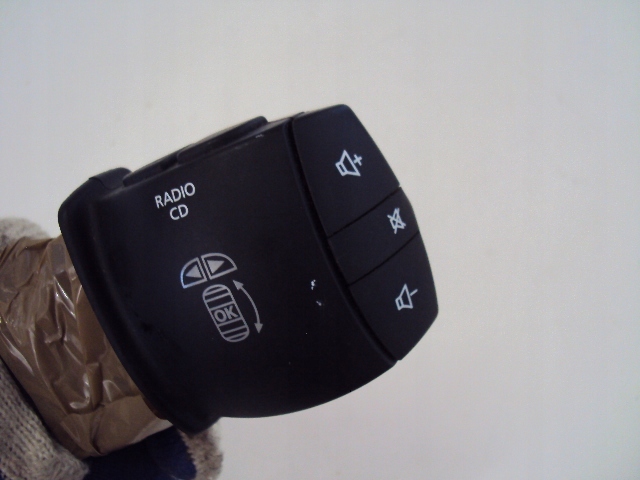 фото №4, Панель радио renault scenic iii 2009-2016