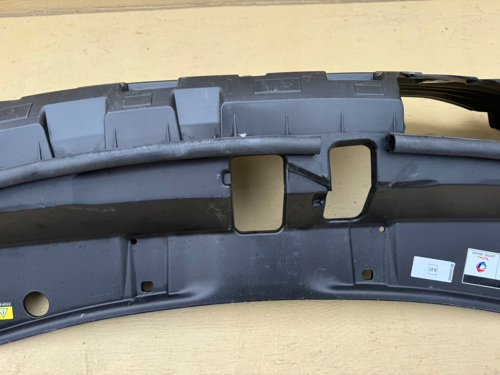 Peugeot 2008 1 lift 16-19 решітка радіатора решітка радіатора бампера перед підсилювач 1803204x Київ